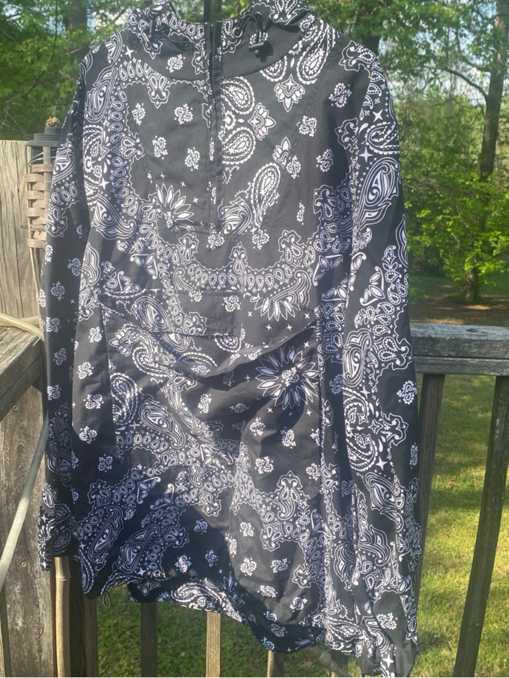 Akademiks Black & White Bandana-Print Long Sleeve Swim Cover-Up